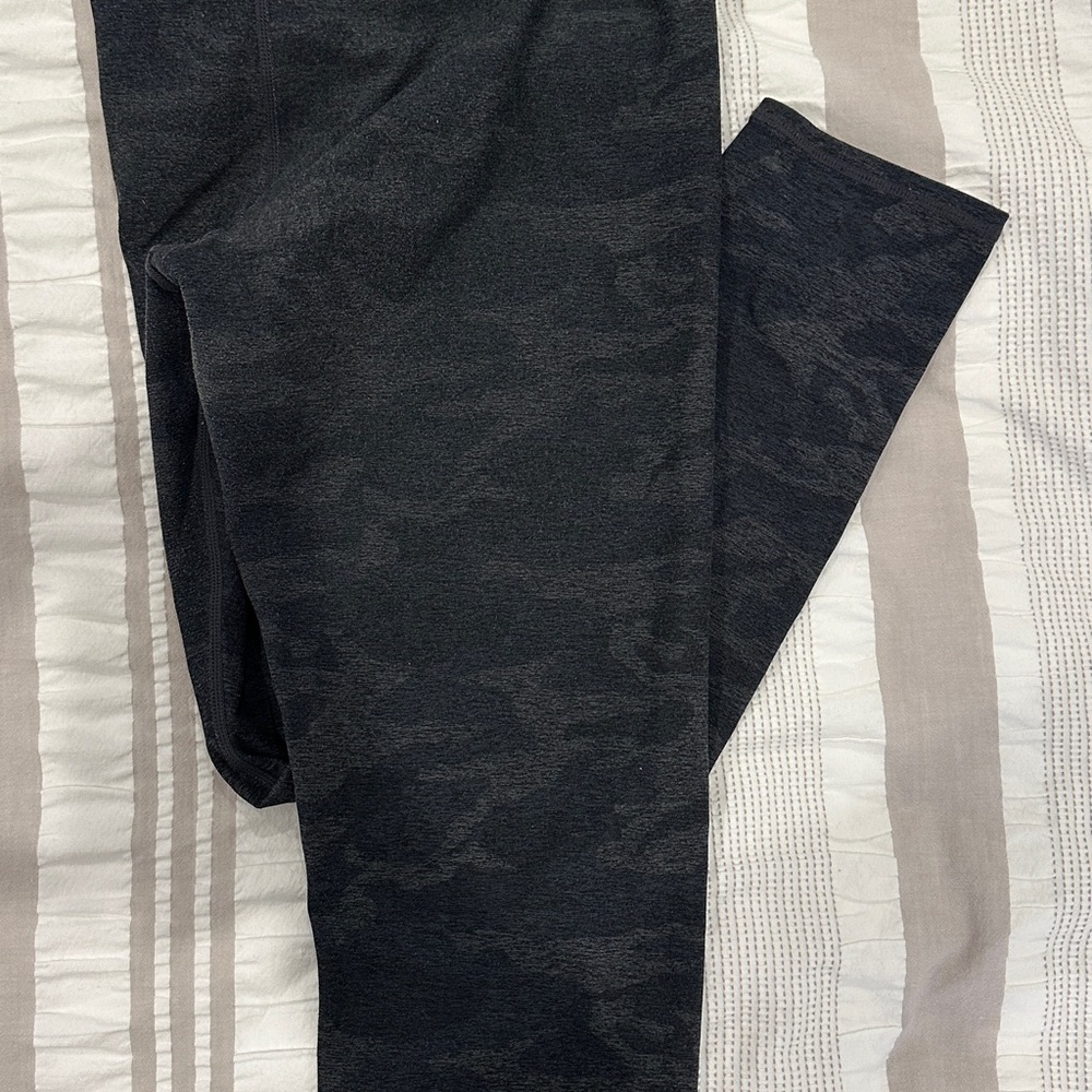 Vuroi Elevation Legging